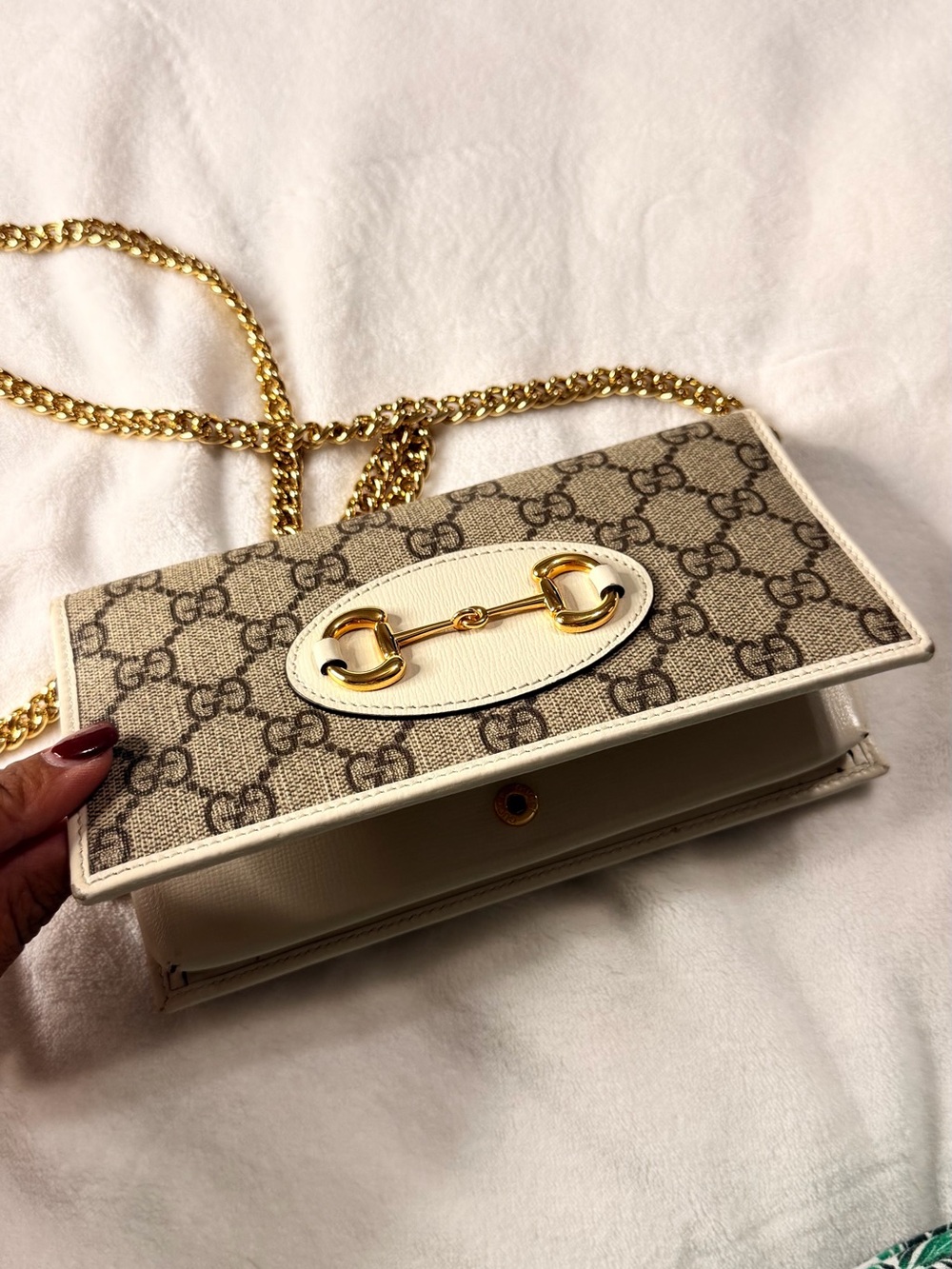 Gucci Beige GG Supreme Crossbody with White Leather Trim and Gold Hardware